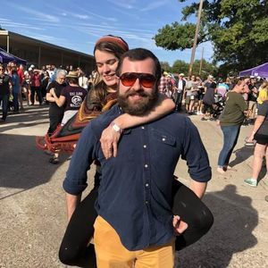 Meet your Posher, Becca